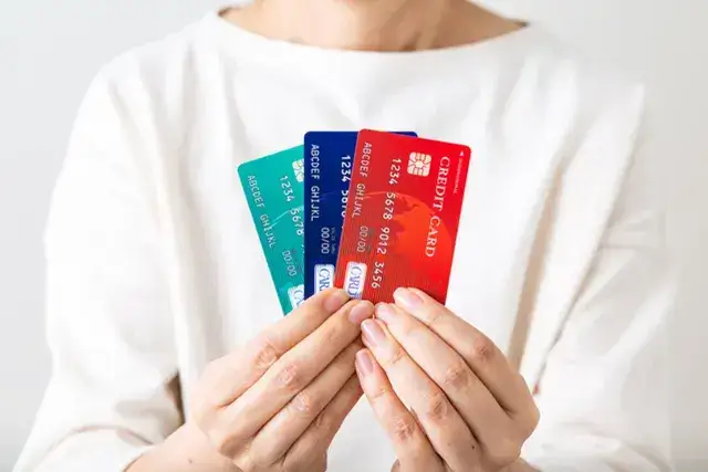 クレジットカードを2枚以上持つ際の注意点