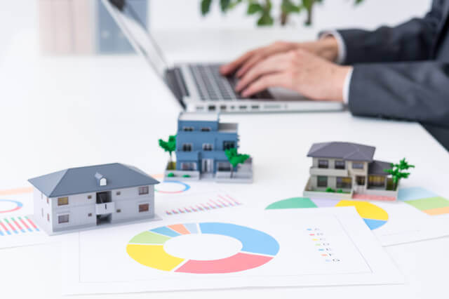 住宅ローン変動金利とは。フラット35と比較し、推移やメリット＆デメリットを解説