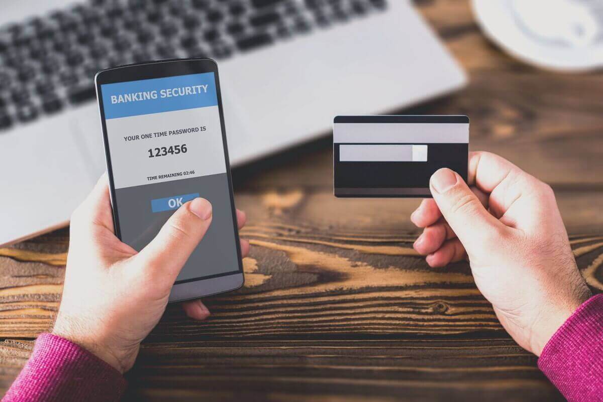 Apple Payとは？メリットや使い方、クレジットカードの登録方法を解説！