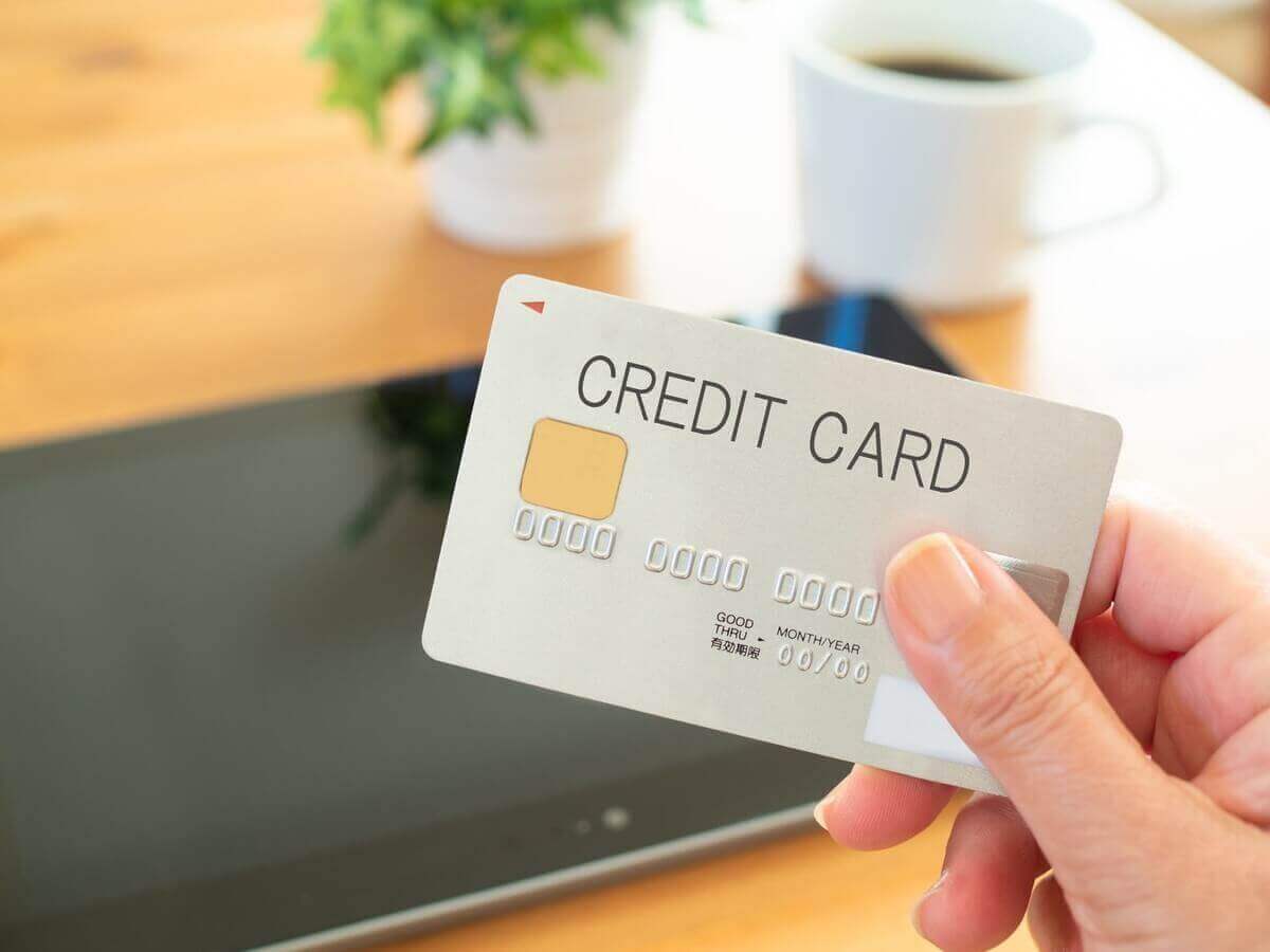 海外ではクレジットカードが身分証代わりになる？どんなカードを選ぶべき？