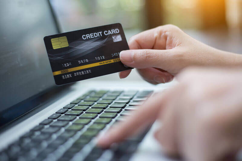 クレジットカードが怖いと感じる理由とは？安全に使うための注意点を丁寧に解説